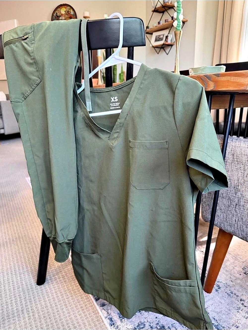 COZYFIT Stretch V-Neck Scrub Top & Jogger Pant Set Green XS